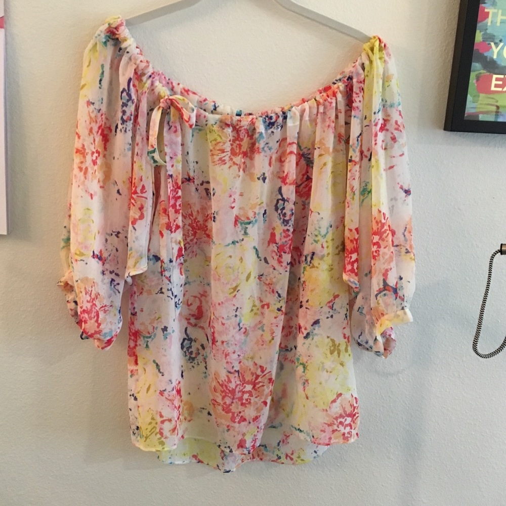 CAbi In Case sheer floral blouse - Picture 5 of 8